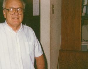 Photo of Lawrence Dausin
